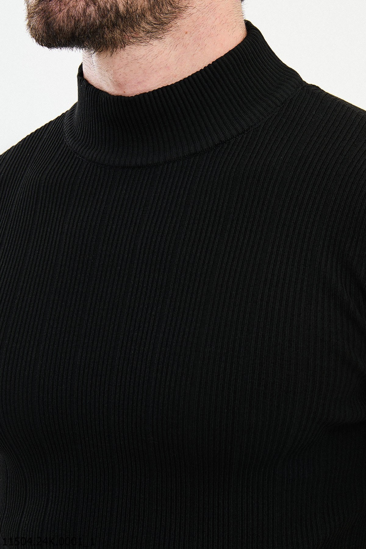 HolloMen Black Ribbed Knit Turtleneck Sweater.