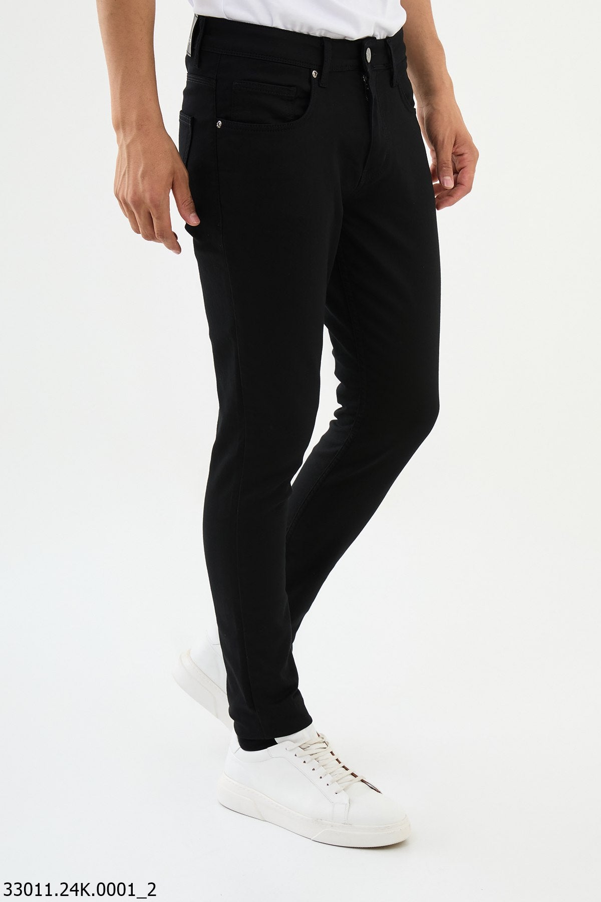Calça jeans preta HolloMen Slim Fit com elastano.