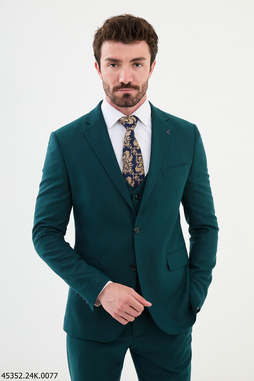 HolloMen Emerald Green Three-Piece Suit. HolloMen Emerald Green Three-Piece Suit.