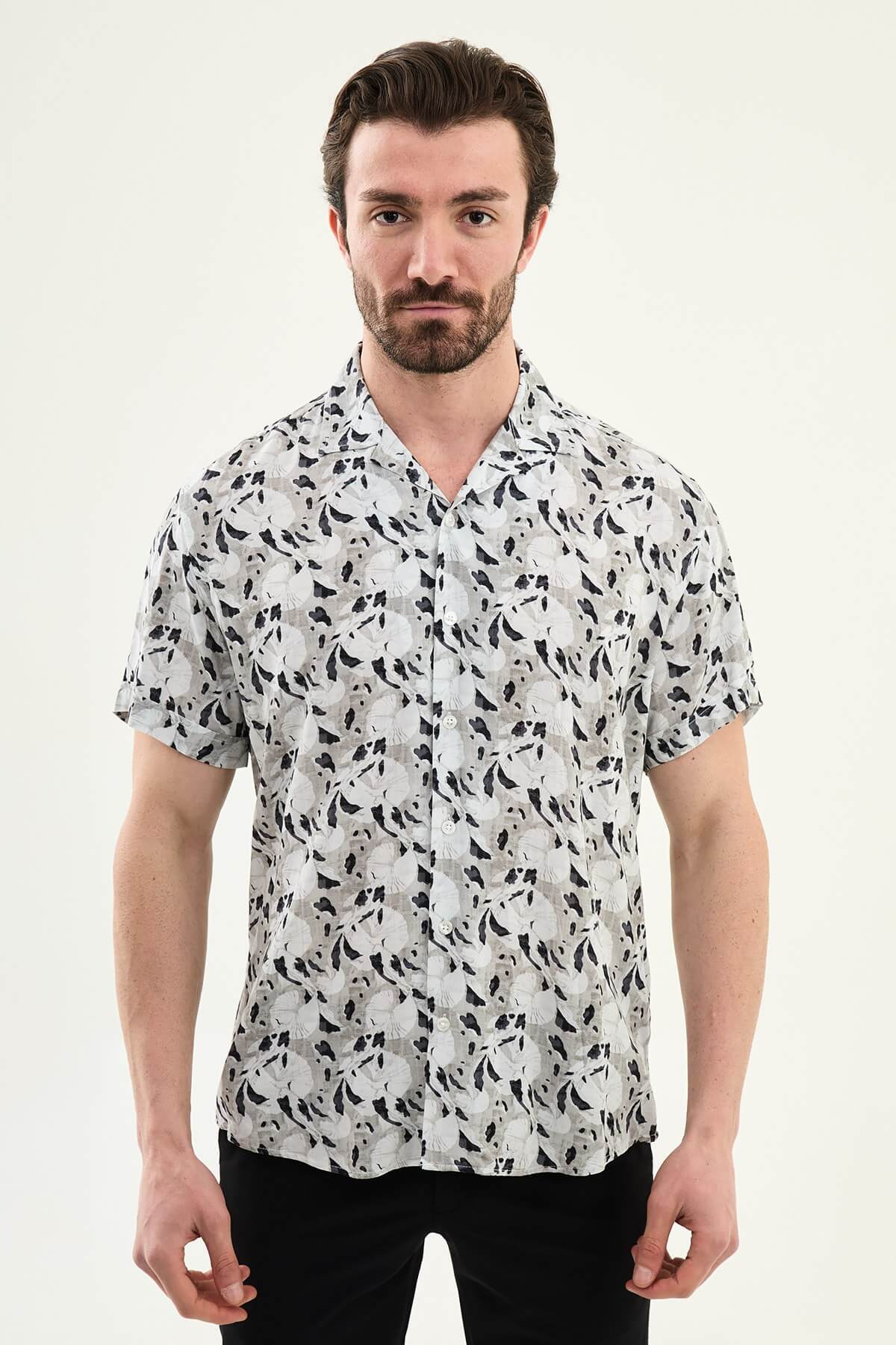 Men’s Gray Patterned Short-Sleeve Summer Shirt S