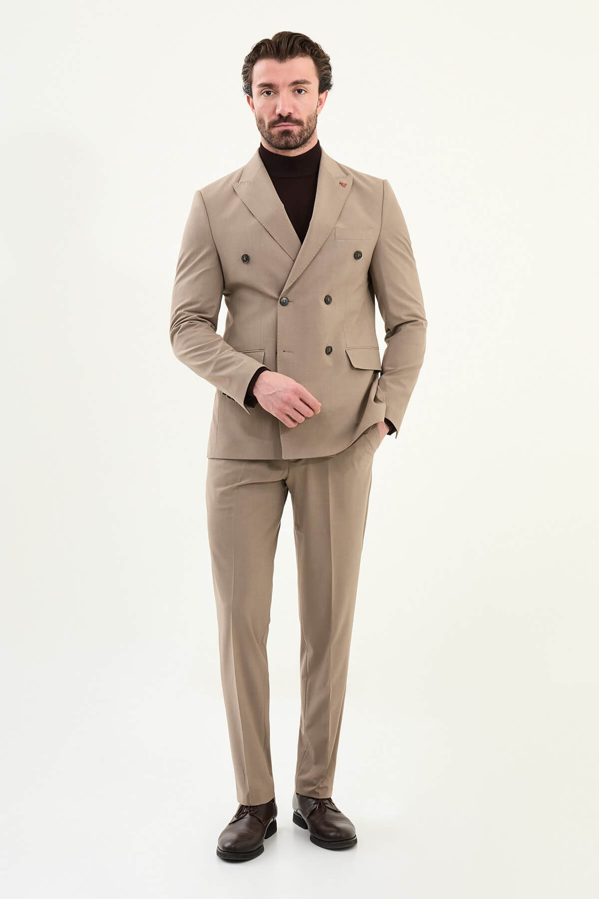 Courchevel Double Breasted Suit — Sandstone | HolloMen