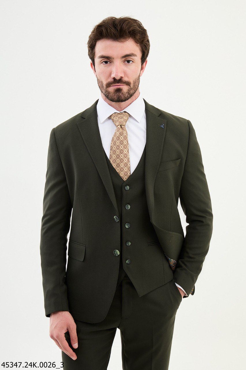 Olive Green Three-Piece Men's Suit. HolloMen Olive Green Three-Piece Men's Suit. HolloMen