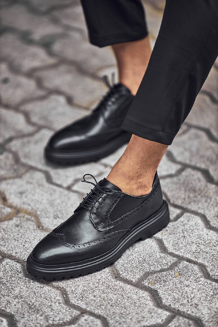 Brogue Black Shoes: Elevate Your Style with Timeless Sophistication HolloMen Brogue Black Shoes: Elevate Your Style with Timeless Sophistication HolloMen