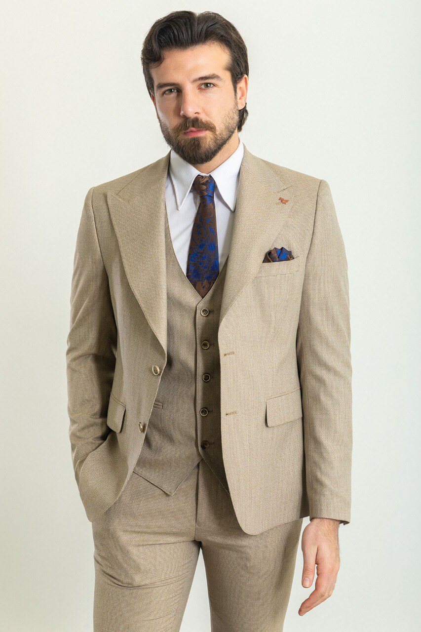 Classic Beige 3-Piece Suit Timeless Elegance for Any Occasion