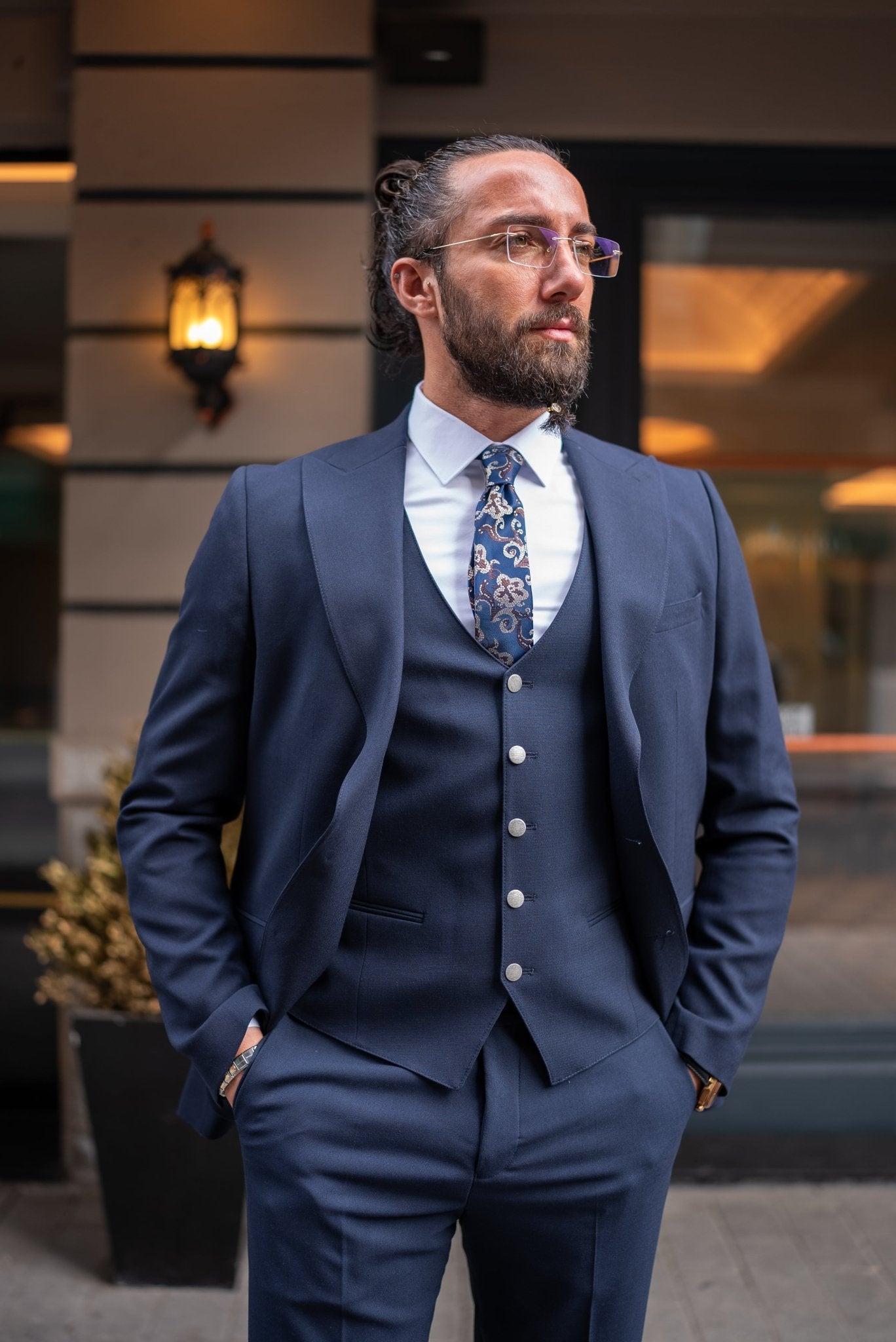 Dark Blue Majesty Suit: Elevate Your Style with Confidence and Sophistication HolloMen Dark Blue Majesty Suit: Elevate Your Style with Confidence and Sophistication HolloMen
