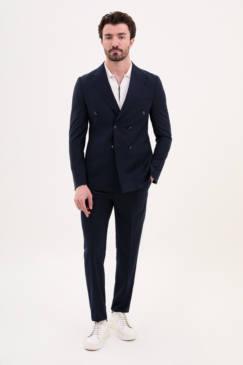 Double-Breasted Navy Blue Suit Unmatched Sophistication. HolloMen Double-Breasted Navy Blue Suit Unmatched Sophistication. HolloMen