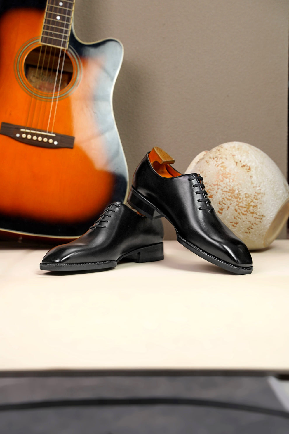 Black Wholecut Oxford