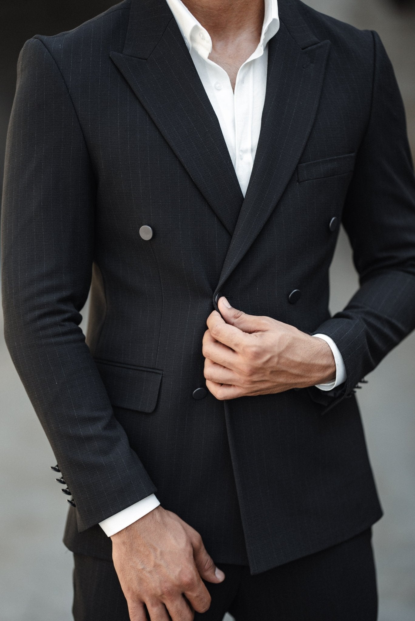 Slim Fit Double-Breasted Black Suit - Ultimate Fashion Choice. HolloMen Slim Fit Double-Breasted Black Suit - Ultimate Fashion Choice. HolloMen