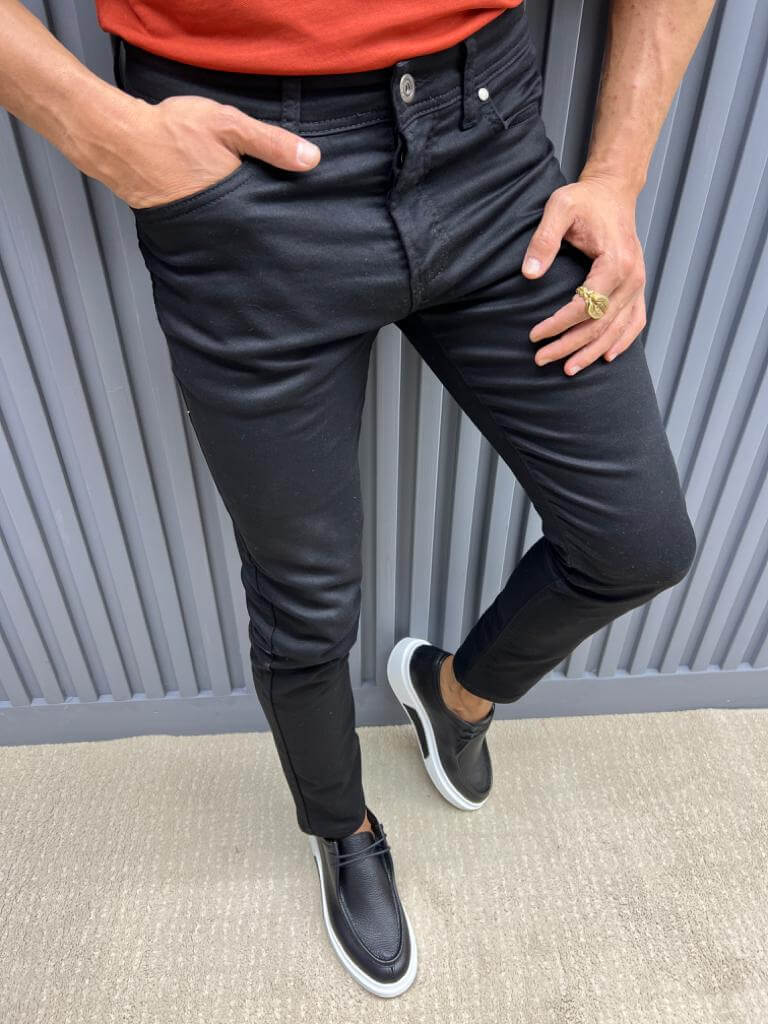 Slim Fit Black Jeans — Side Pockets