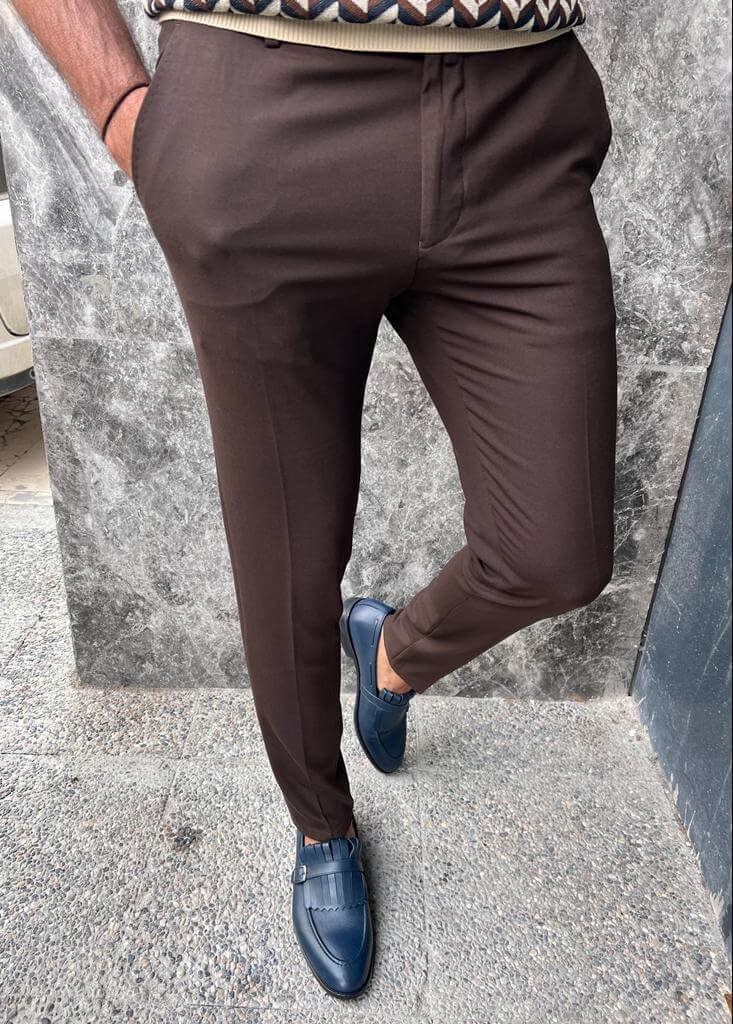 Pantaloni slim fit marroni classici Moda uomo senza tempo