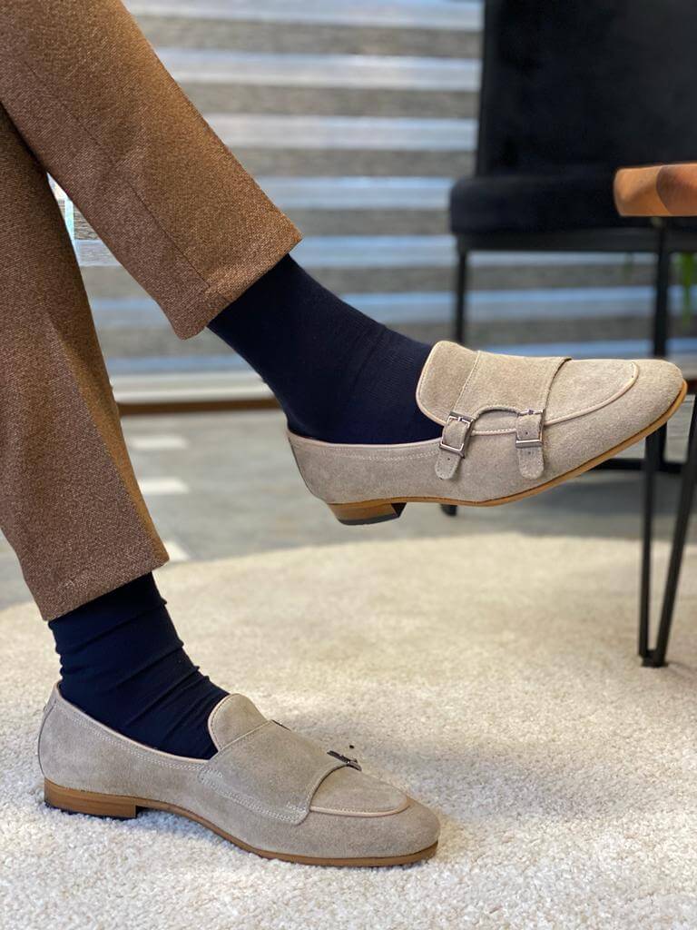 Mocassins en daim beiges à double boucle