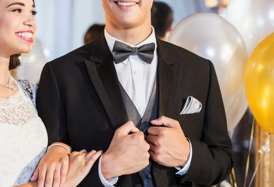The Ultimate Guide to Prom: How to Dress for Success With HolloMen Suits and Tuxedos