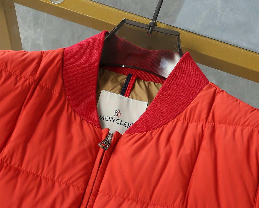 Moncler Elberton Square-Quilted Down Gilet – Red Quilted Vest