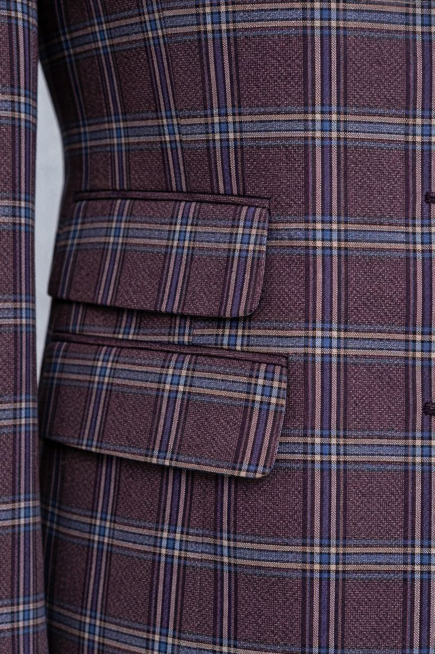 Men’s bordeaux plaid slim-fit 3-piece suit with peak lapel blazer, matching vest and trousers, styled for formal and smart occasions with a modern tailored fit.