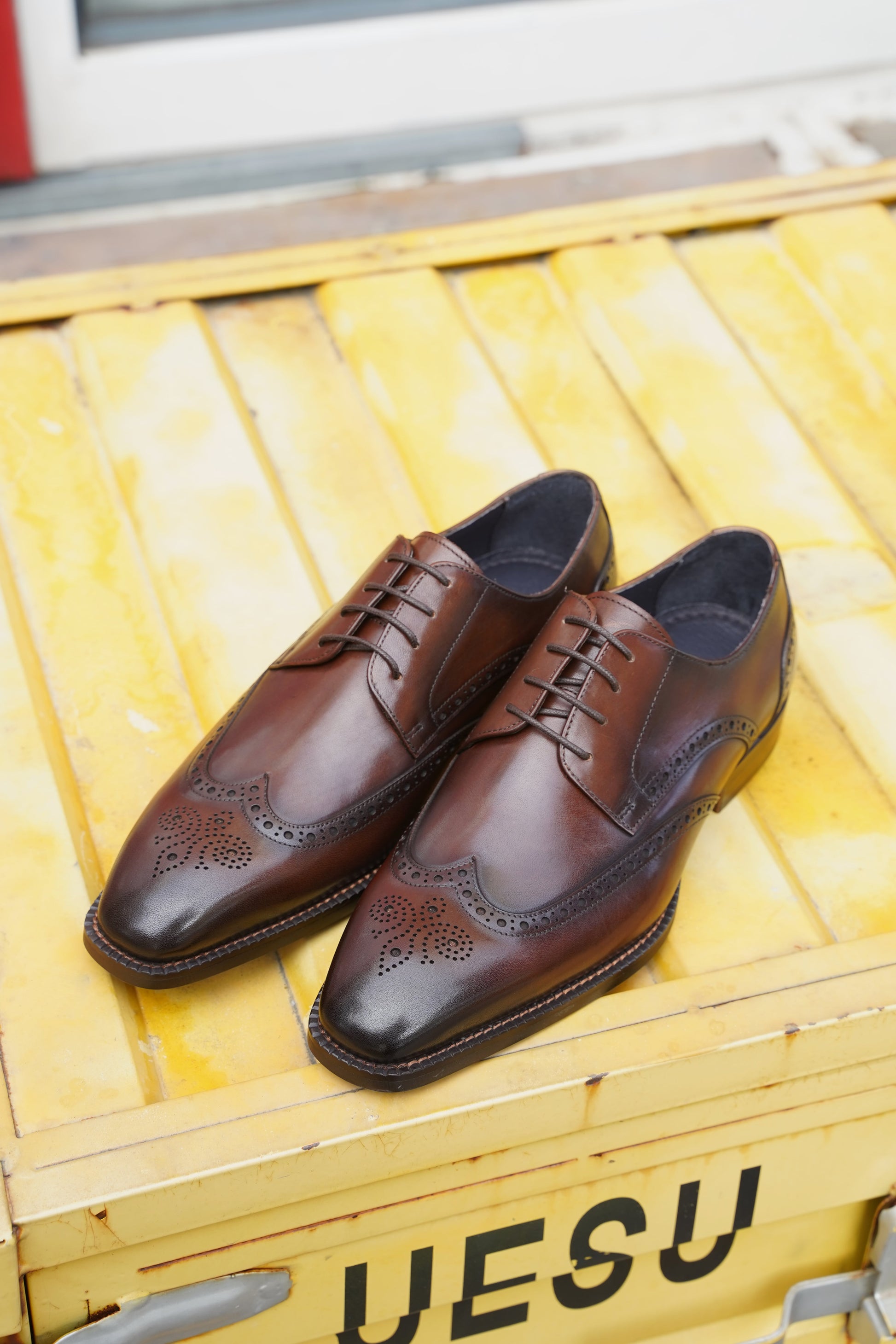 Chaussures Derby Brogue à bout golf marron Chaussures Derby Brogue à bout golf marron