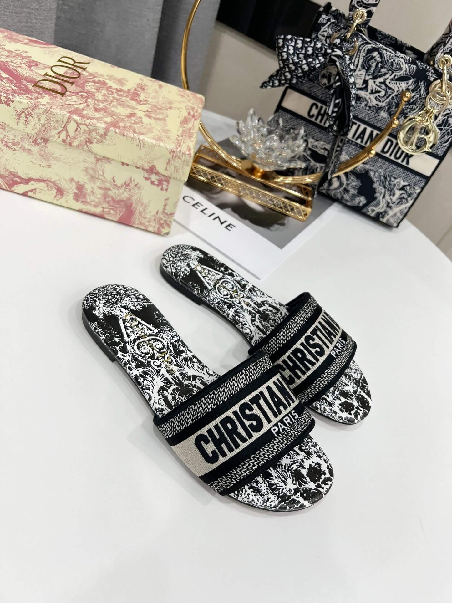 Christian Dior Bandana Dway Slides Svarta & Vita
