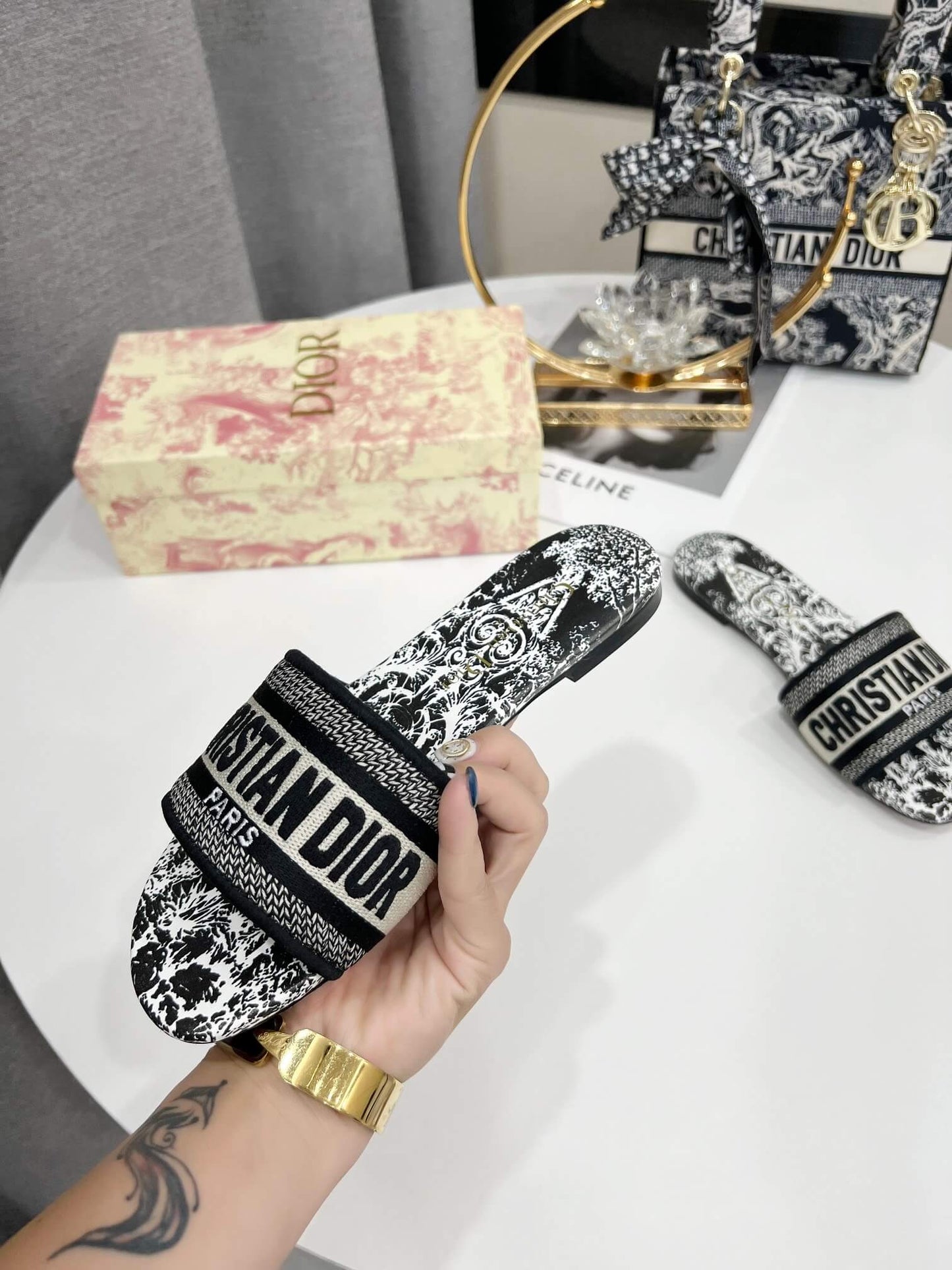 Christian Dior Bandana Dway Slides Svarta & Vita