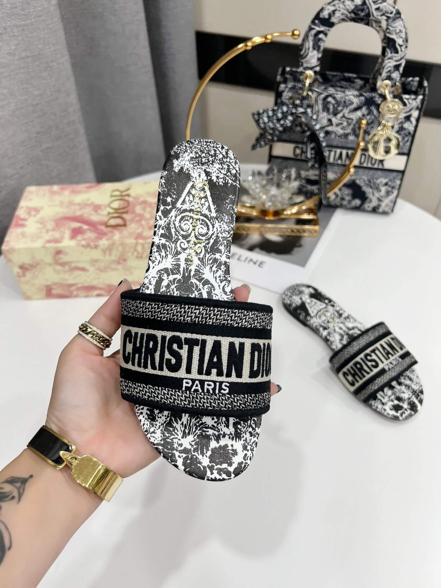 Christian Dior Bandana Dway Slides Svarta & Vita
