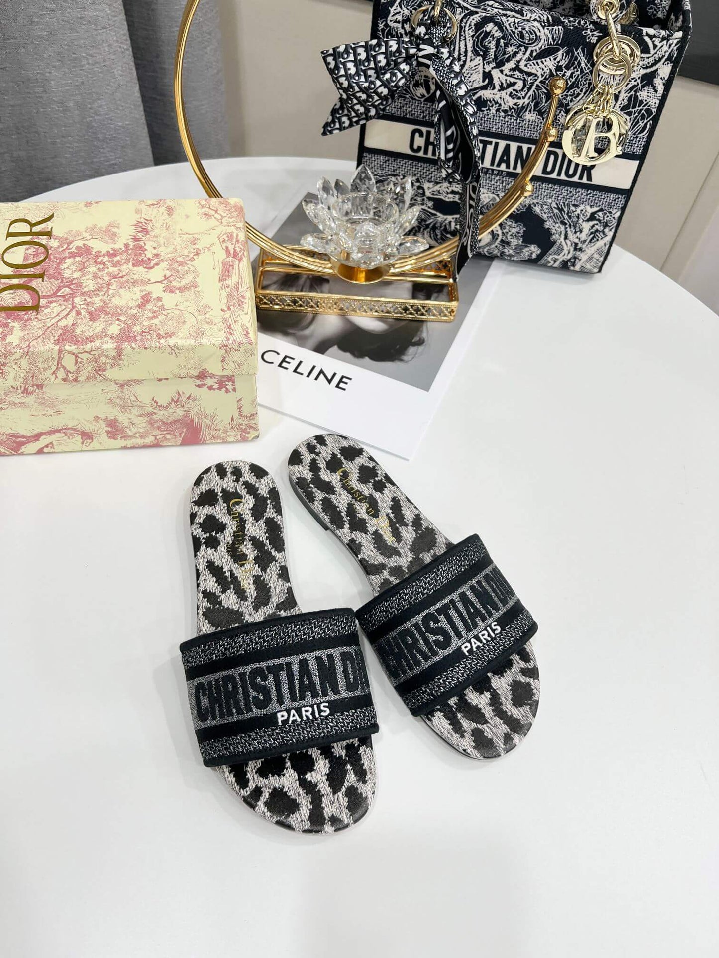 Christian Dior Bandana Dway Slippers Leopardmönster