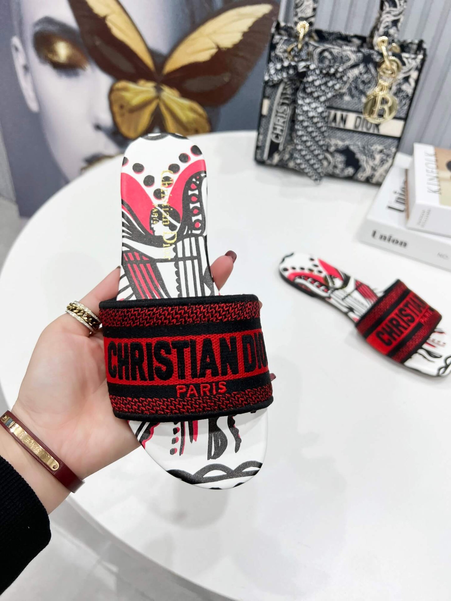 Christian Dior Bandana Dway Slides Whte & Red