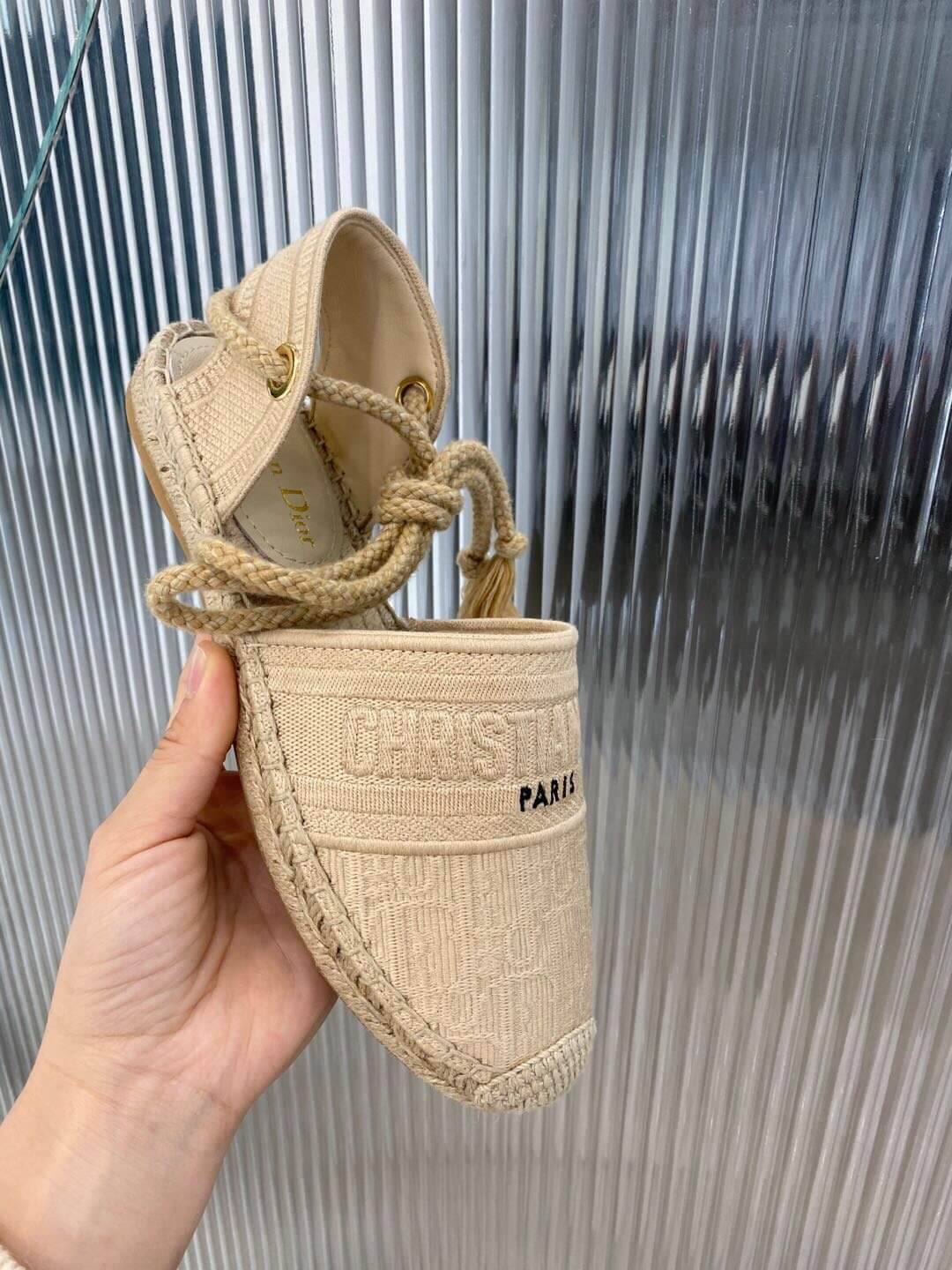 Sandalo espadrillas Granville di Christian Dior beige