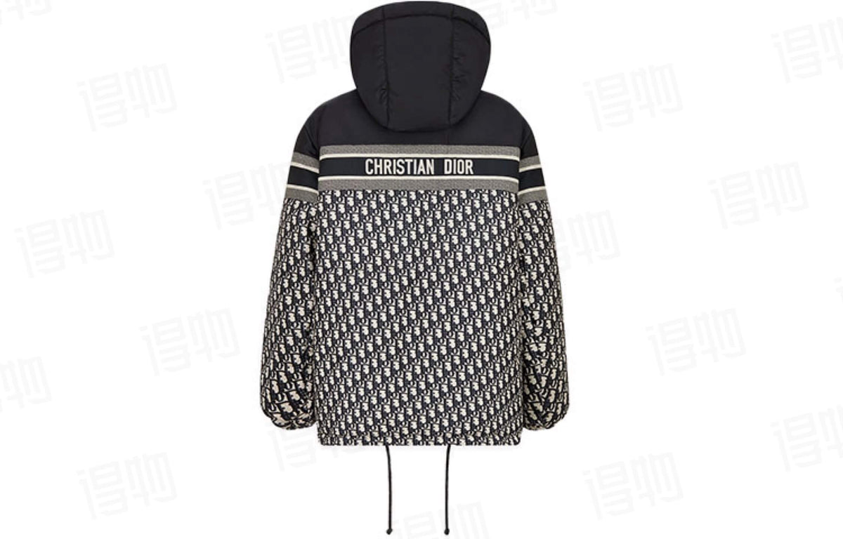 Dior Oblique Reversible Cropped Hooded Puffer Jacket – Blue &amp; Ecru