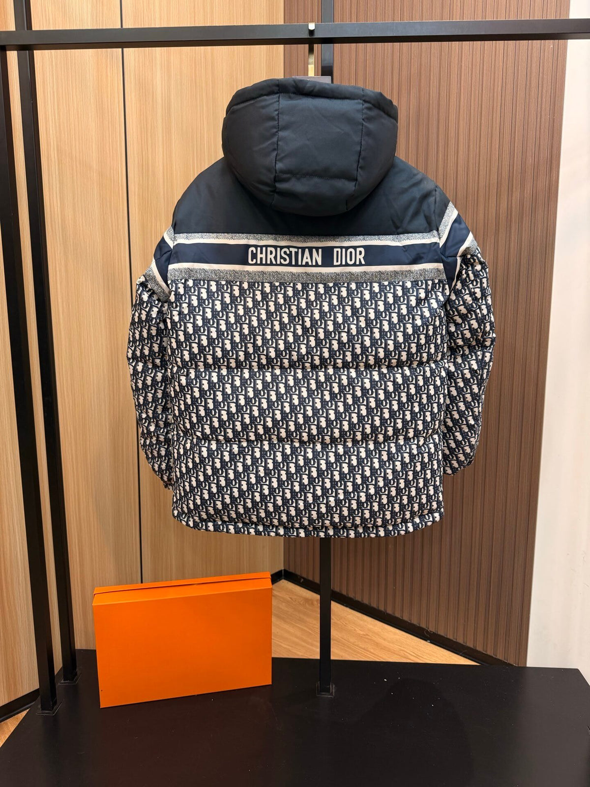 Dior Oblique Reversible Cropped Hooded Puffer Jacket – Blue &amp; Ecru