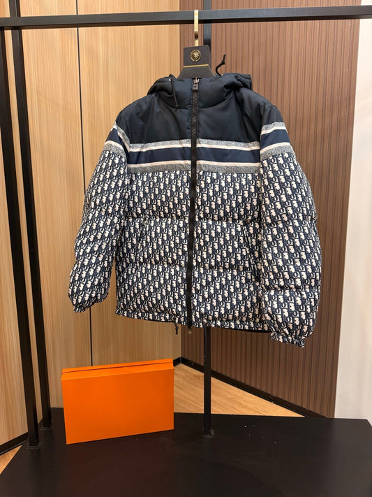 Dior Oblique Reversible Cropped Hooded Puffer Jacket – Blue &amp; Ecru