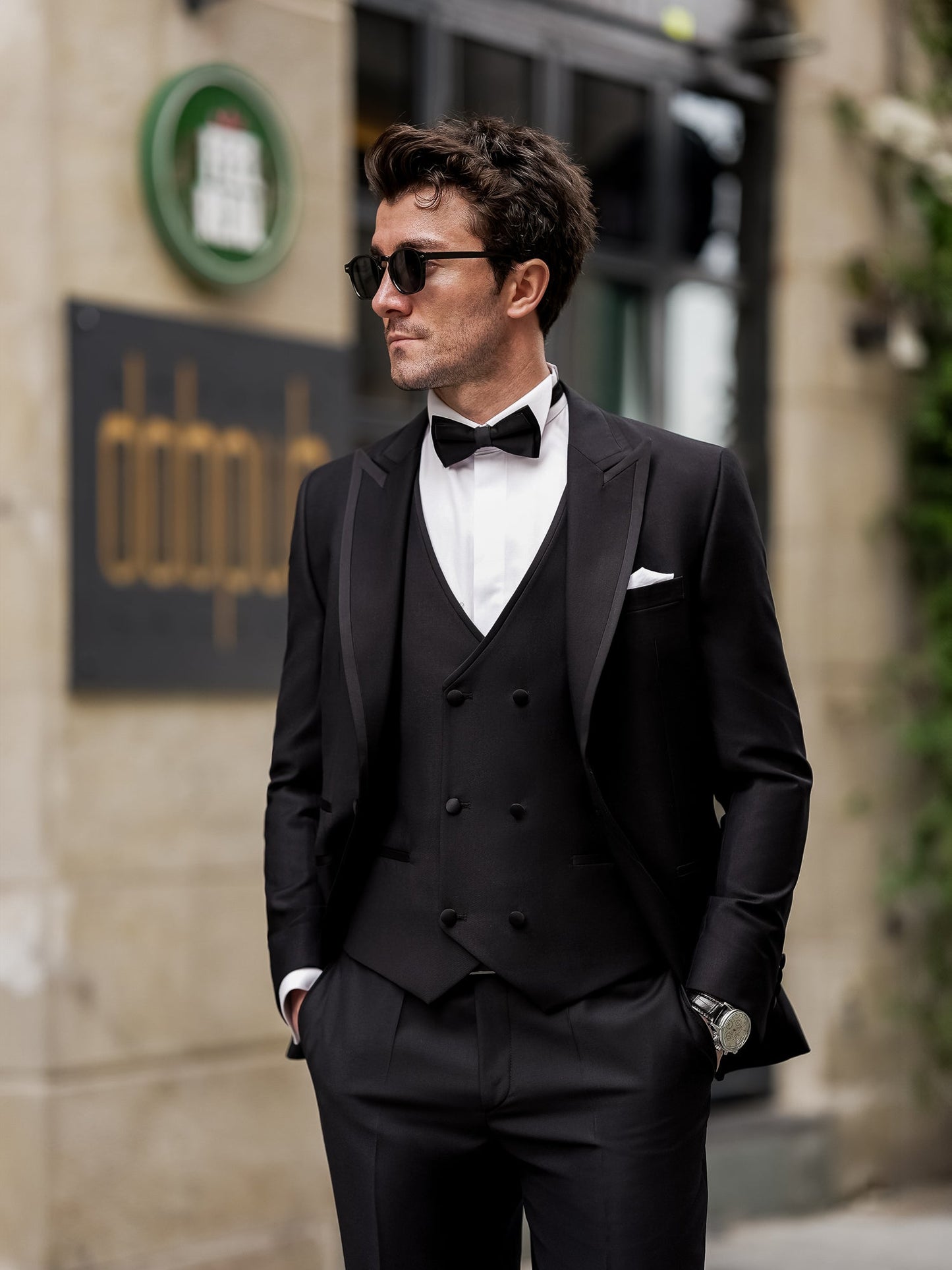 Men's Slim-Fit Peak Lapel 3-Piece Tuxedo.