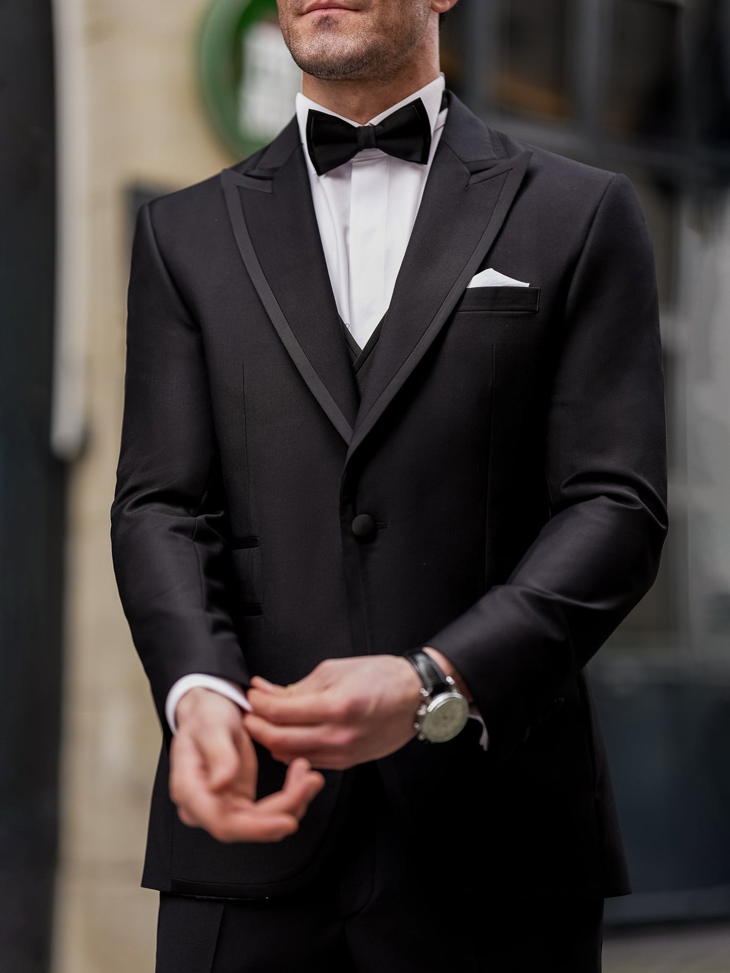 Men's Slim-Fit Peak Lapel 3-Piece Tuxedo.