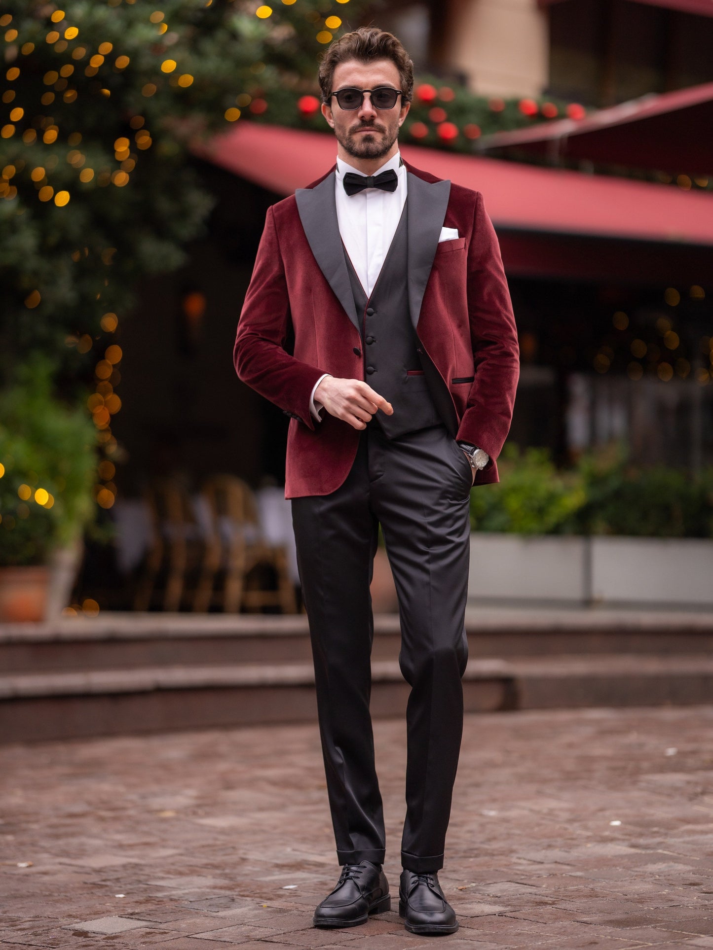 Men’s Bordeaux Velvet Peak Lapel 3-Piece Tuxedo.