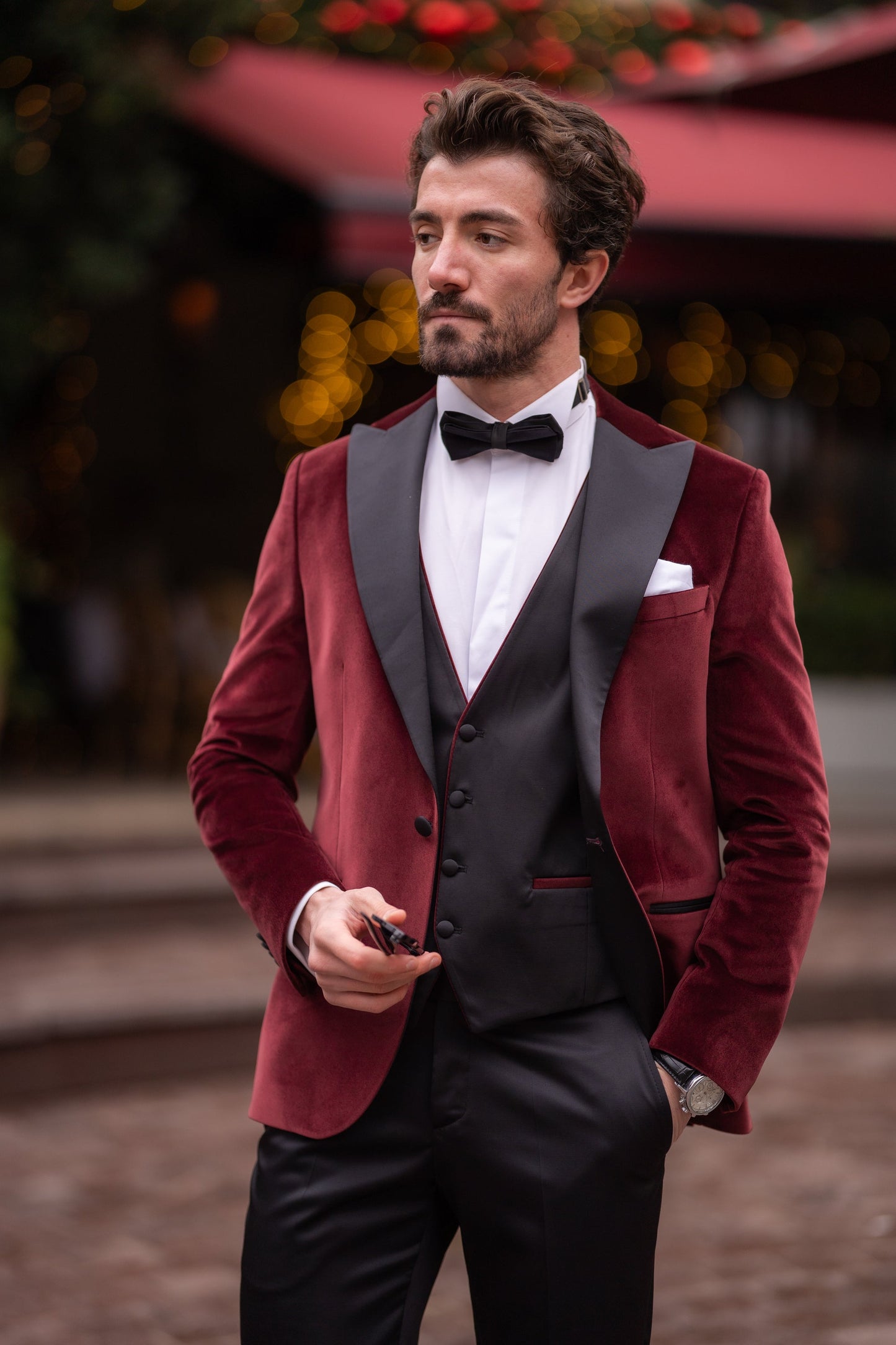 Men’s Bordeaux Velvet Peak Lapel 3-Piece Tuxedo.