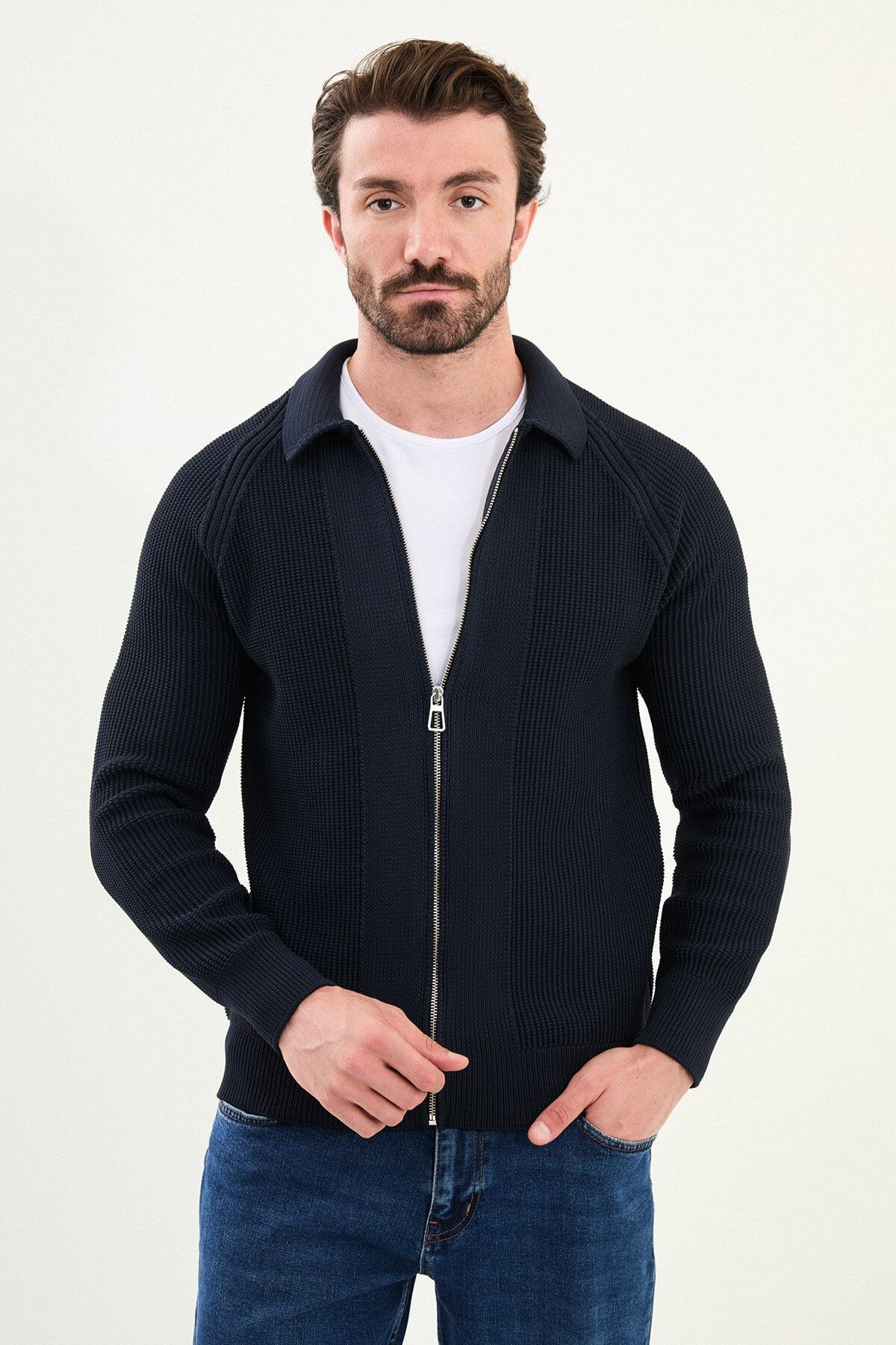 Men’s navy ribbed zip-up polo collar knitwear cardigan, slim fit with full front zipper.