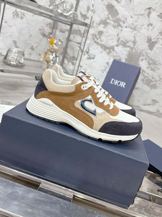 Dior B23 High-Top White/Brown Sneaker
