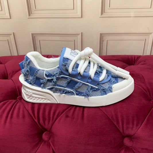Baskets Dior B25 Luxe à carreaux bleu ciel et blanc