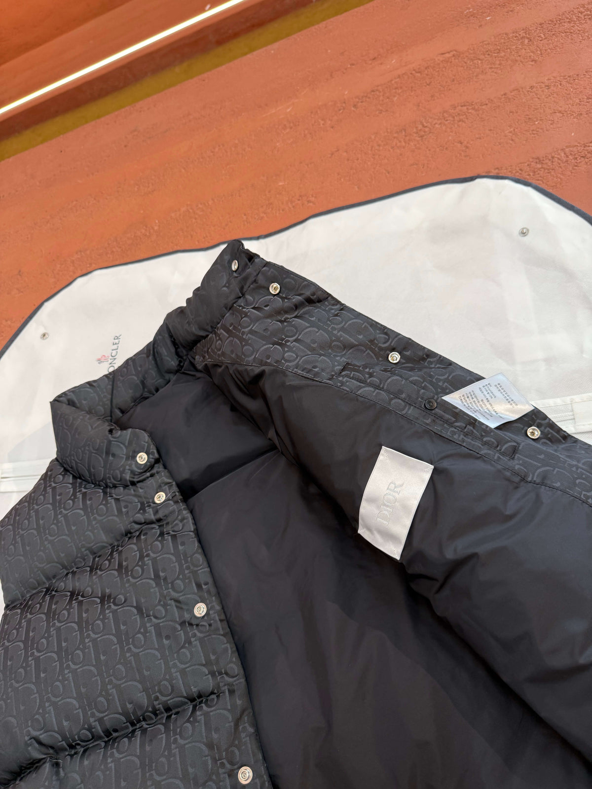 Dior Oblique Down Vest – Black Jacquard