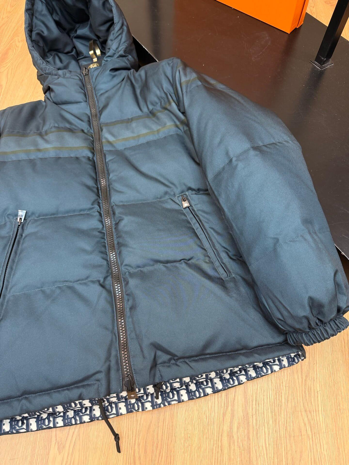 Christian Dior Reversible Oblique Puffer Jacket – Dark Navy Blue