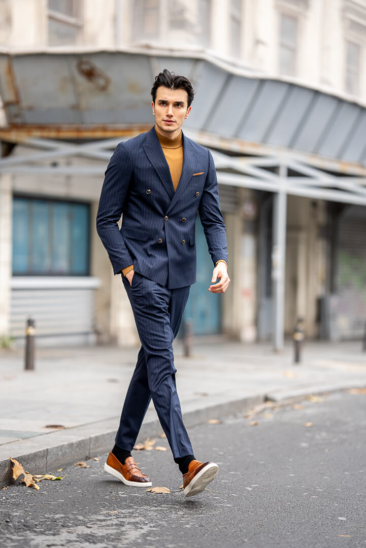 Double-Breasted Navy Blue Men's Suit