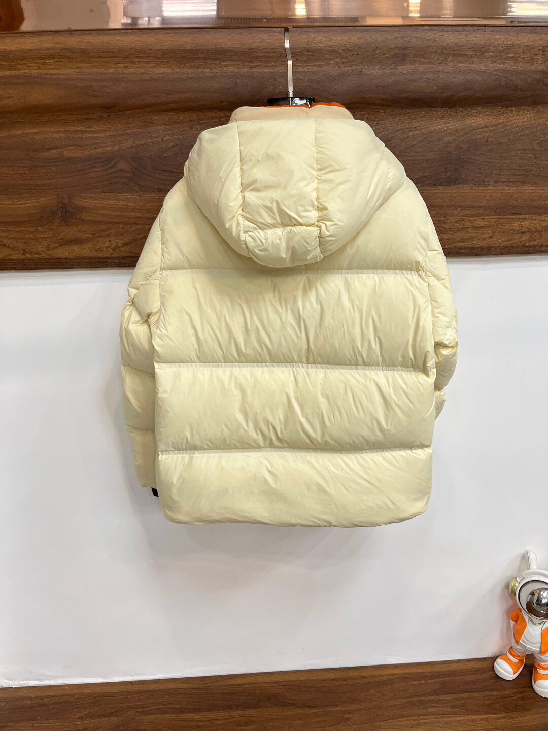 Ermenegildo Zegna Puffer Jacket- Cream