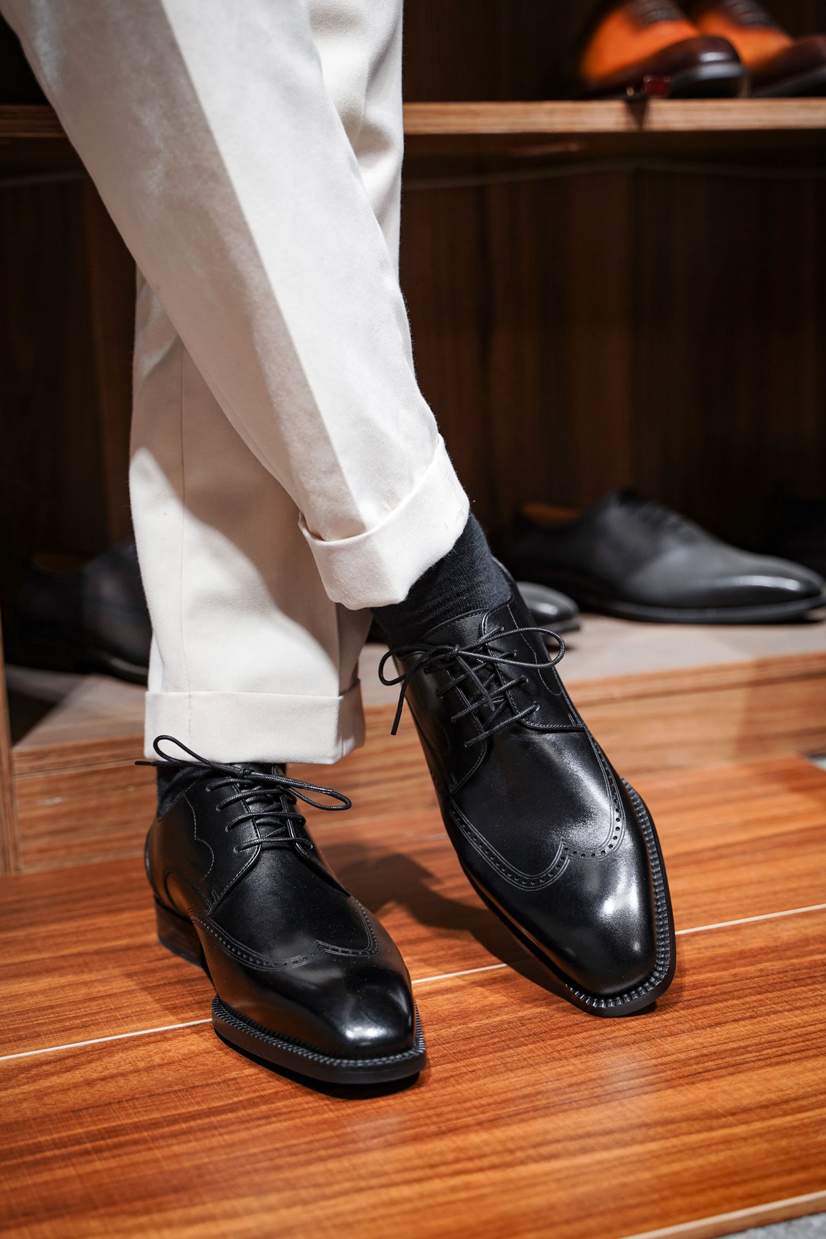 BUMU HANDMADE Mens Dress Shoes Black‎ Handmade Black Brogue Derby Shoes – Luxury Black Leather  main image 3