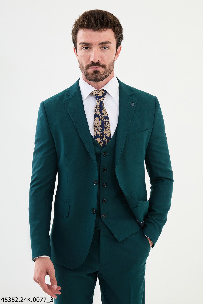 HolloMen Emerald Green Three-Piece Suit. HolloMen Emerald Green Three-Piece Suit.