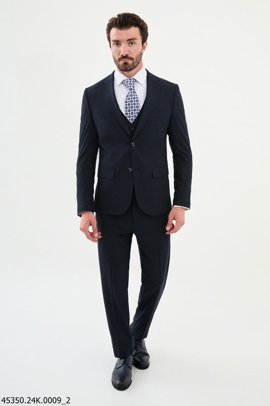Side view of the HolloMen Loreto navy suit with matching vest and trousers