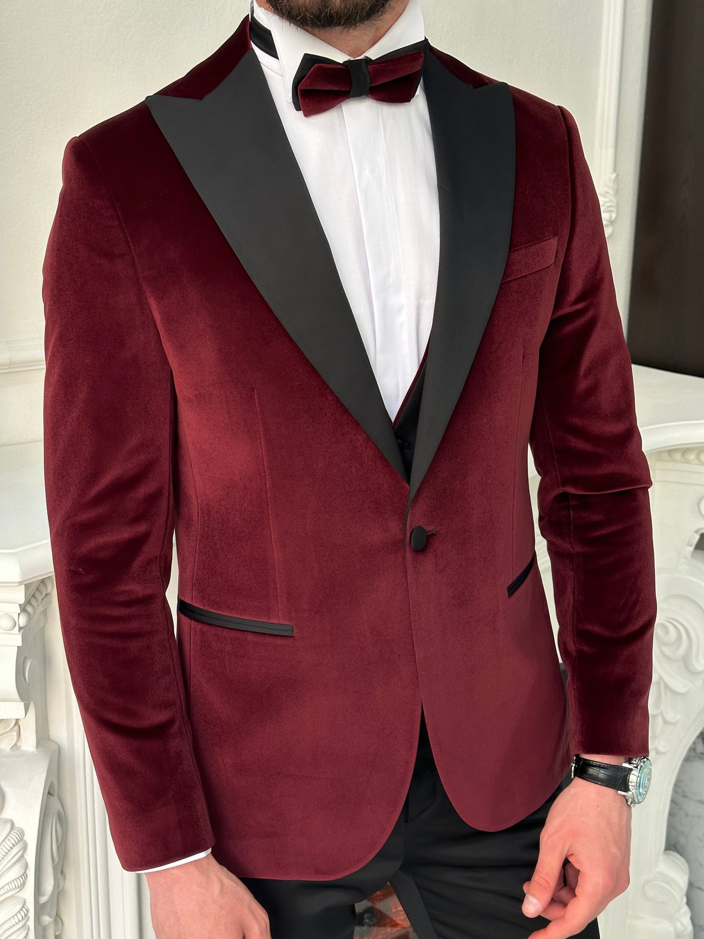 Men’s Bordeaux Velvet Peak Lapel 3-Piece Tuxedo.