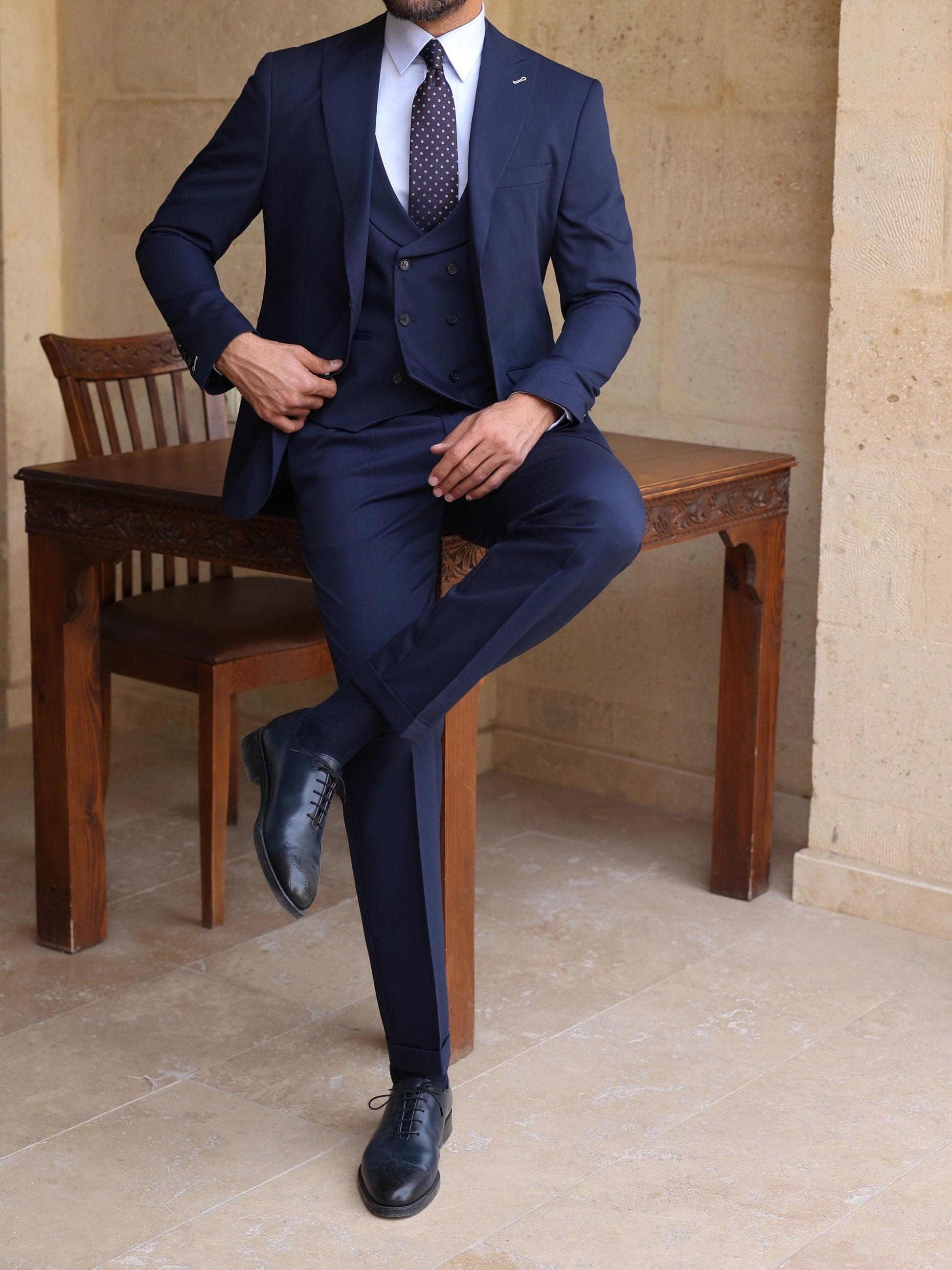 Men’s Formal Navy Modern-Fit 3-Piece Suit
