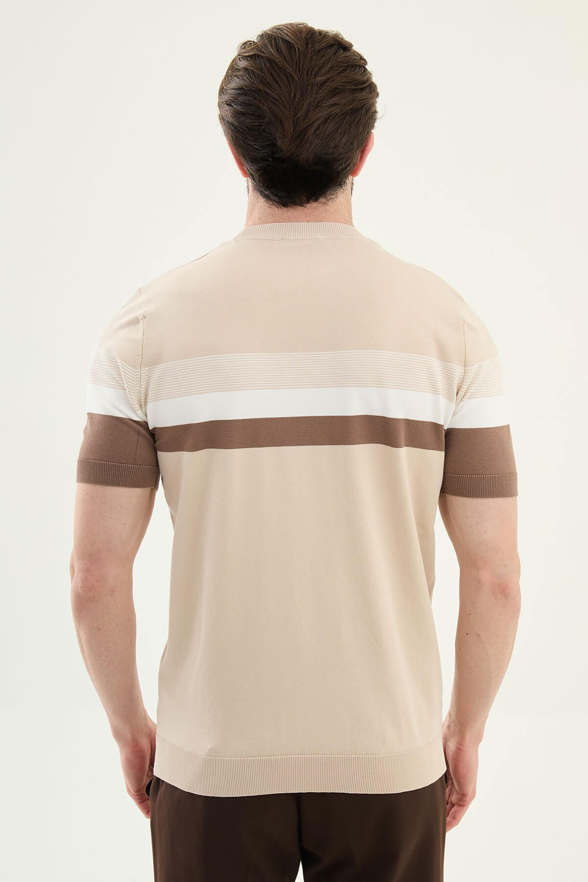 Men’s beige slim fit striped knit t-shirt with white and brown horizontal stripes modern smart casual style