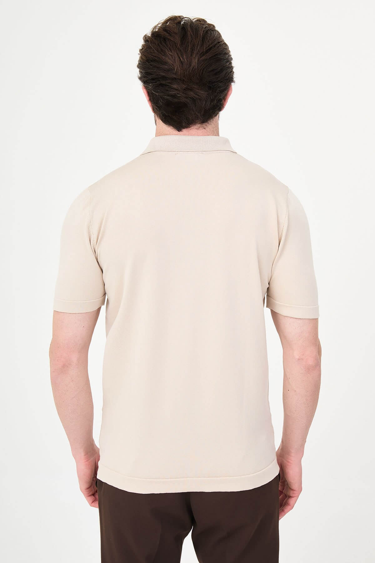Men’s beige slim fit polo knit t-shirt with geometric textured front, short sleeves, smart casual summer style
