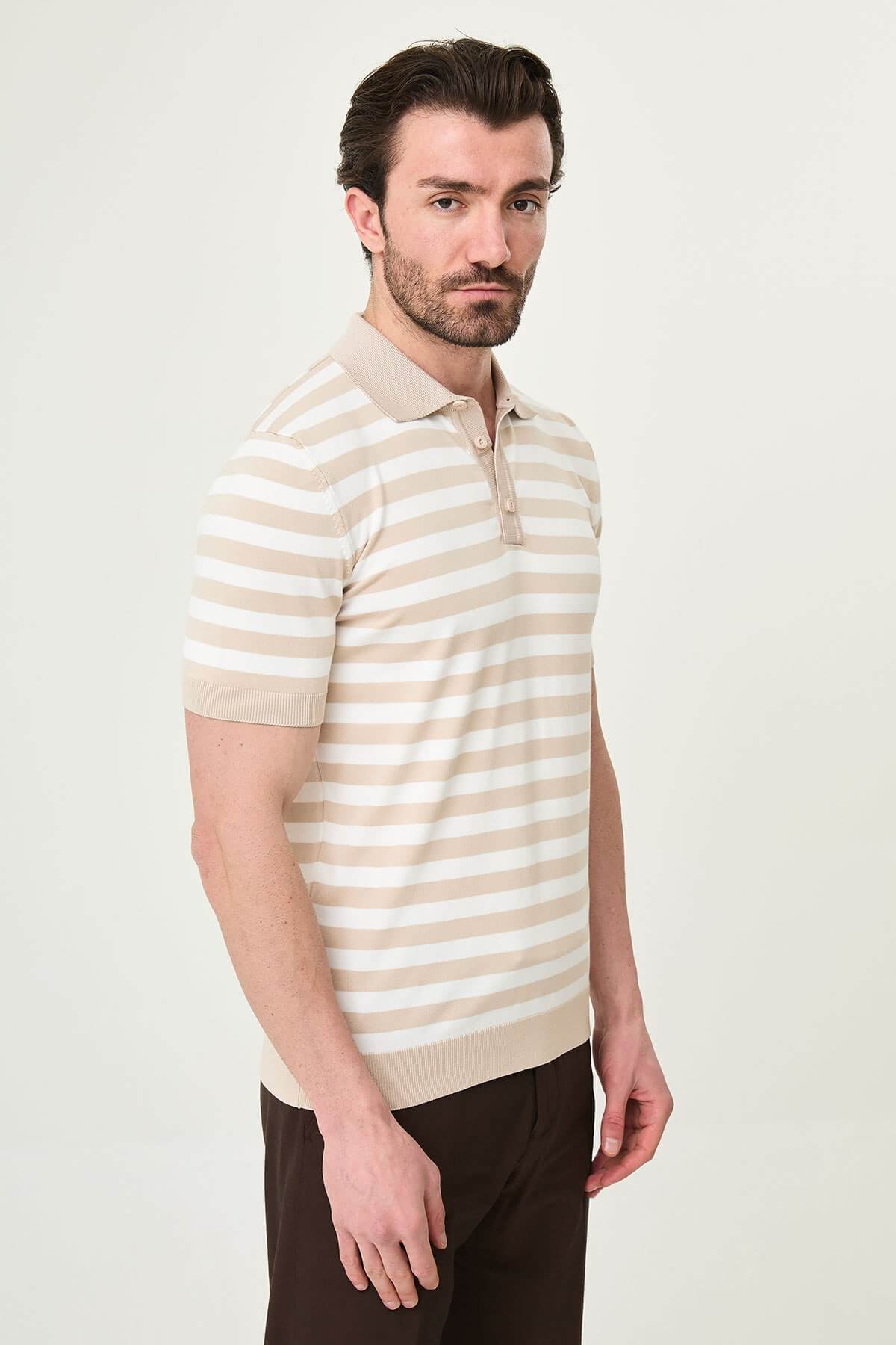 Men’s beige and white striped knit polo shirt with short sleeves, slim fit, breathable cotton fabric, smart casual summer outfit