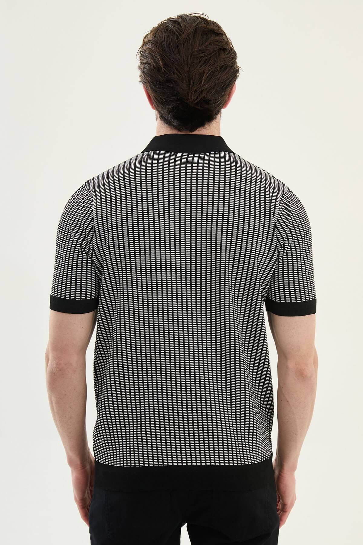 Men’s black slim fit patterned knit polo shirt with contrast collar modern smart casual textured design