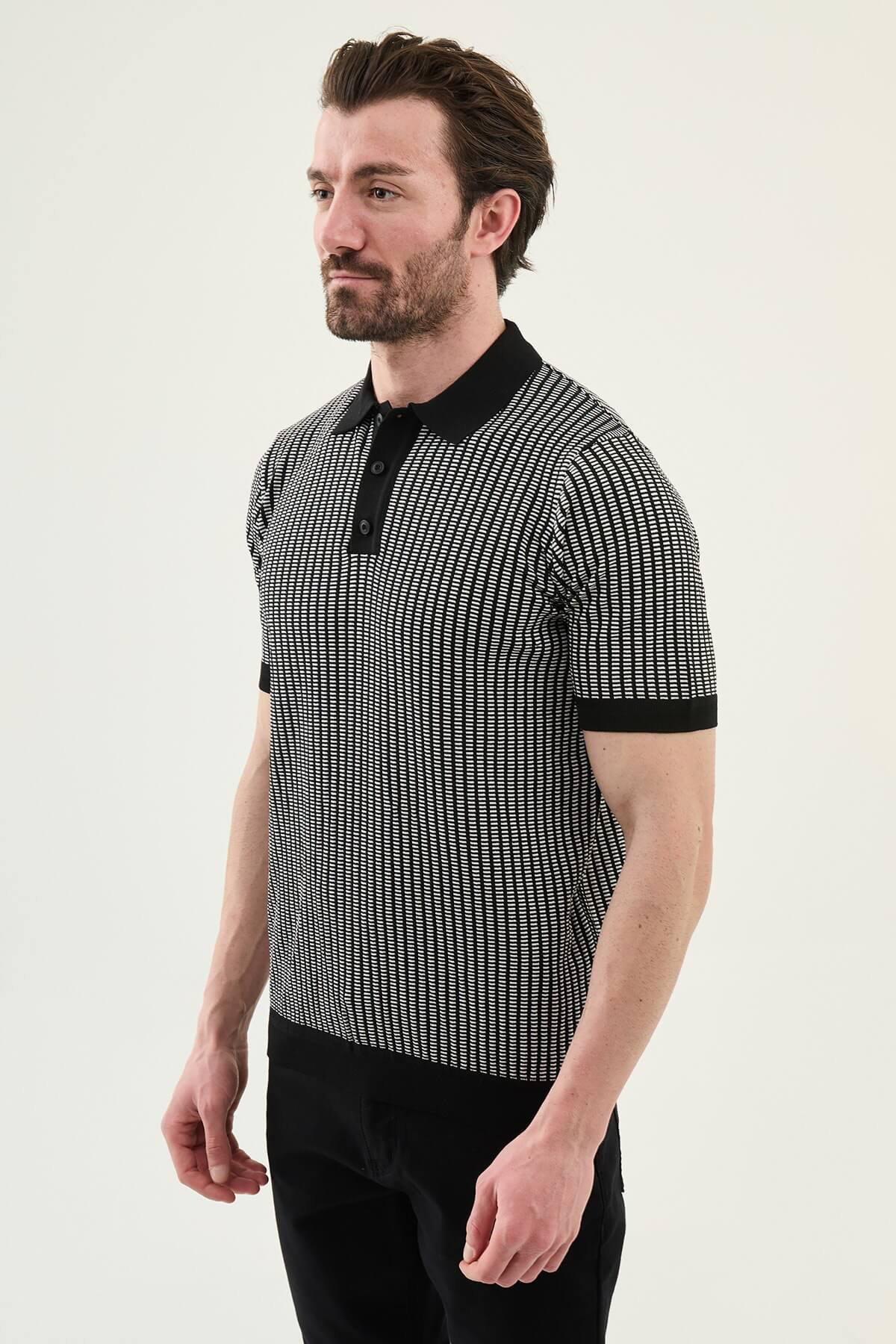Men’s black slim fit patterned knit polo shirt with contrast collar modern smart casual textured design