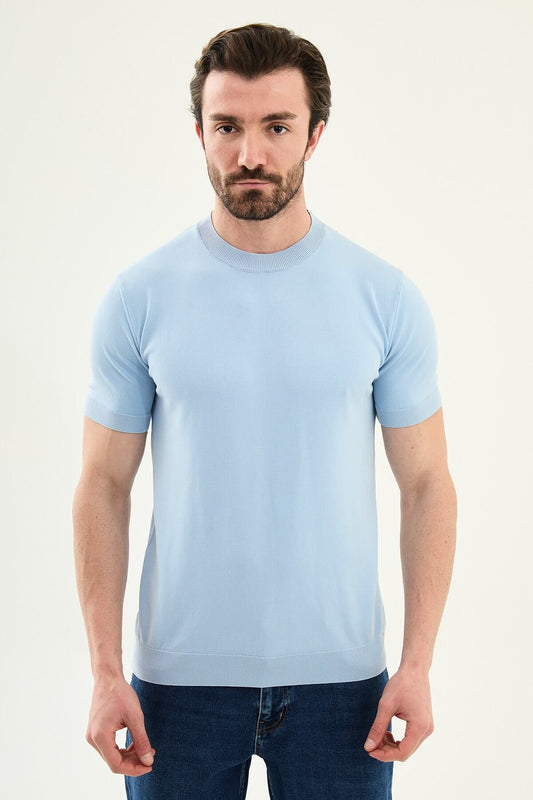 Men’s blue slim fit crew neck knit t-shirt with short sleeves, cotton stretch fabric, smart casual modern summer style